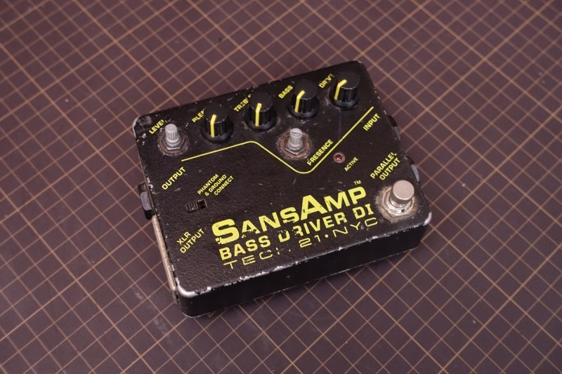 Tech21 SANSAMP BASS DRIVER DI（分解・修理）」: こいち時間