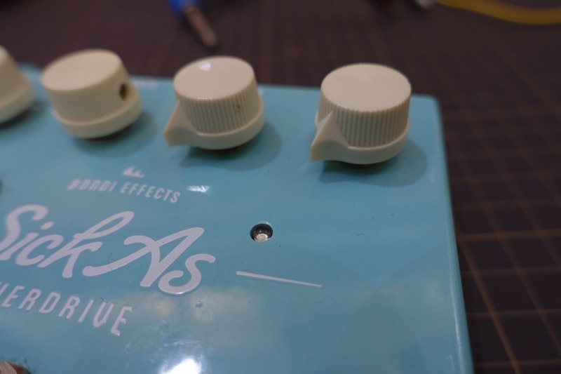 BONDI EFFECTS Sick As Overdrive(LED、DCジャックの交換 BONDI EFFECTS Sick As Overdrive(LED、DCジャックの交換