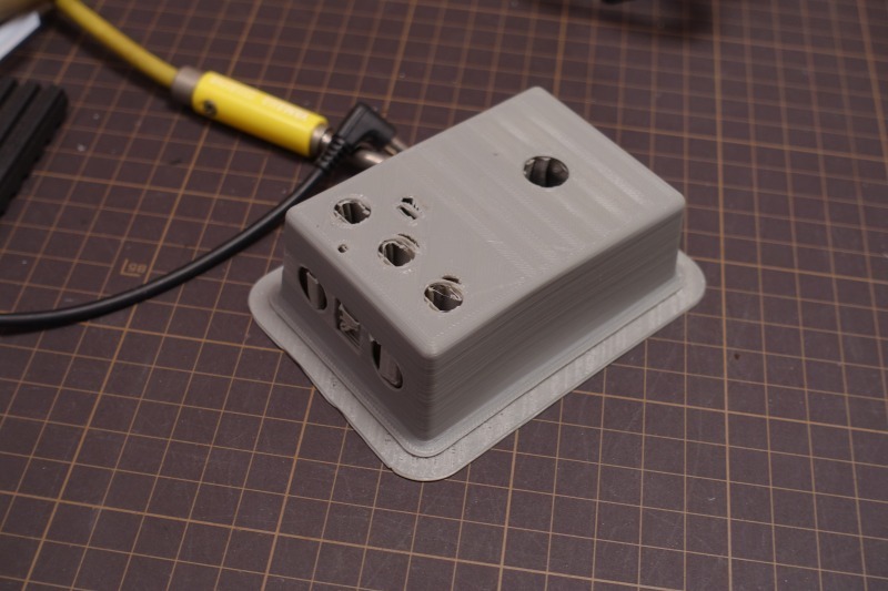 Guyatone MD3 MICRO DIGITAL DELAY(配線直し・ケースの製作 Guyatone MD3 MICRO DIGITAL DELAY(配線直し・ケースの製作
