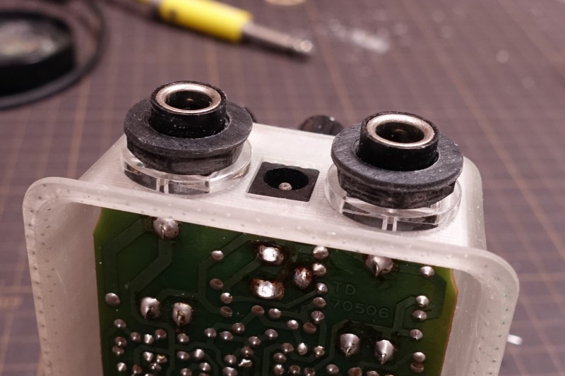 Guyatone MD3 MICRO DIGITAL DELAY（配線直し・ケースの製作