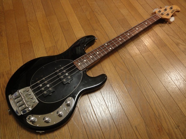 MUSICMAN Stingray EX 改造あり - ベース